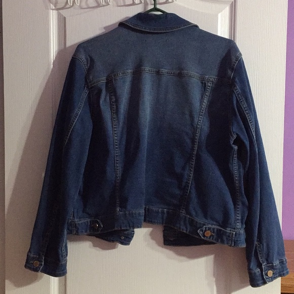 Medium Blue Denim Jacket - Picture 3 of 6